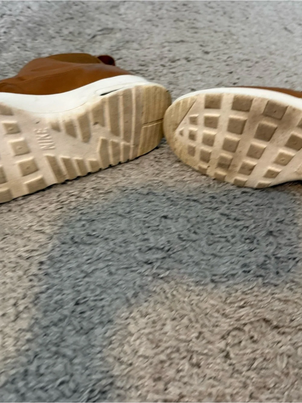 Nike Brown Thea air max Leather Slip-On Sneakers with White Sole size 8